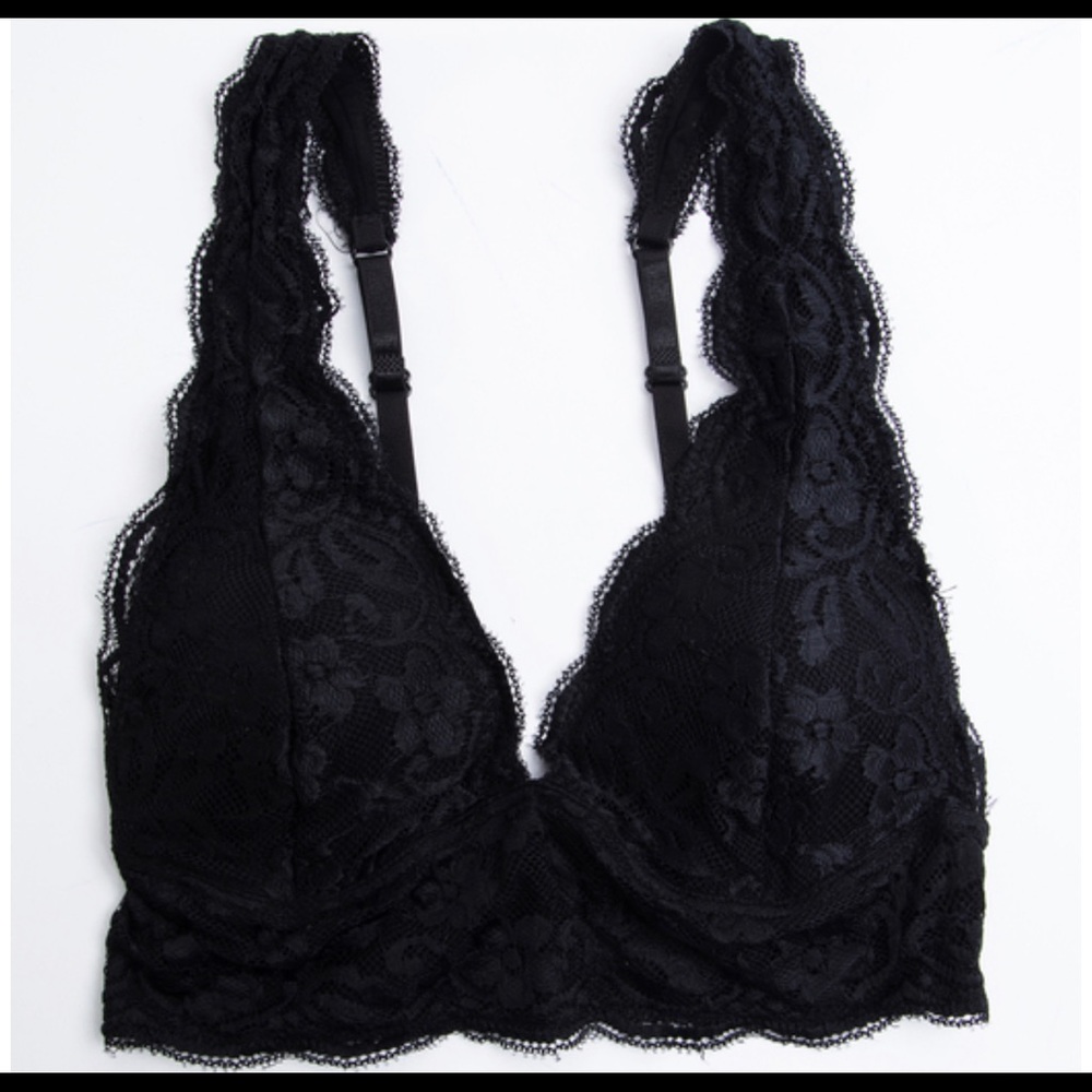 Black lace bralette with padding